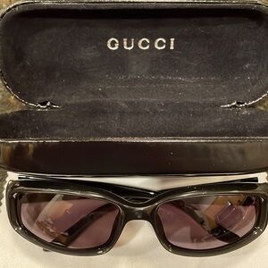 Gucci Black frame Sunglasses